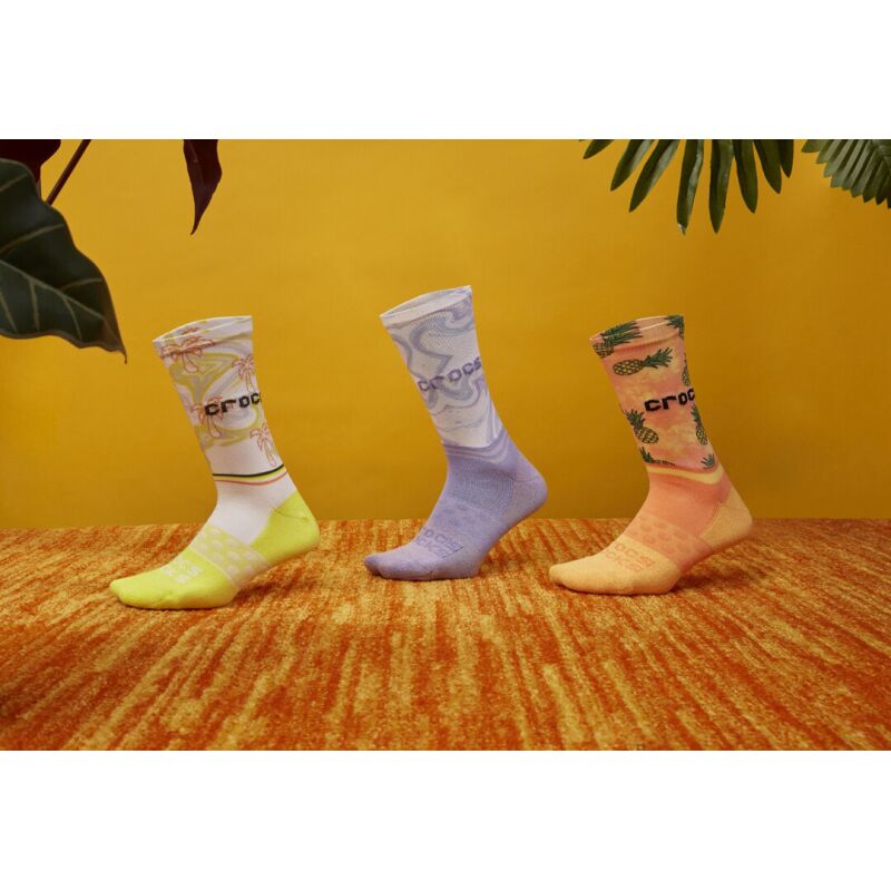 Crocs™ Adult Crew Retro Resort 3-Pack Socks White/Tropical