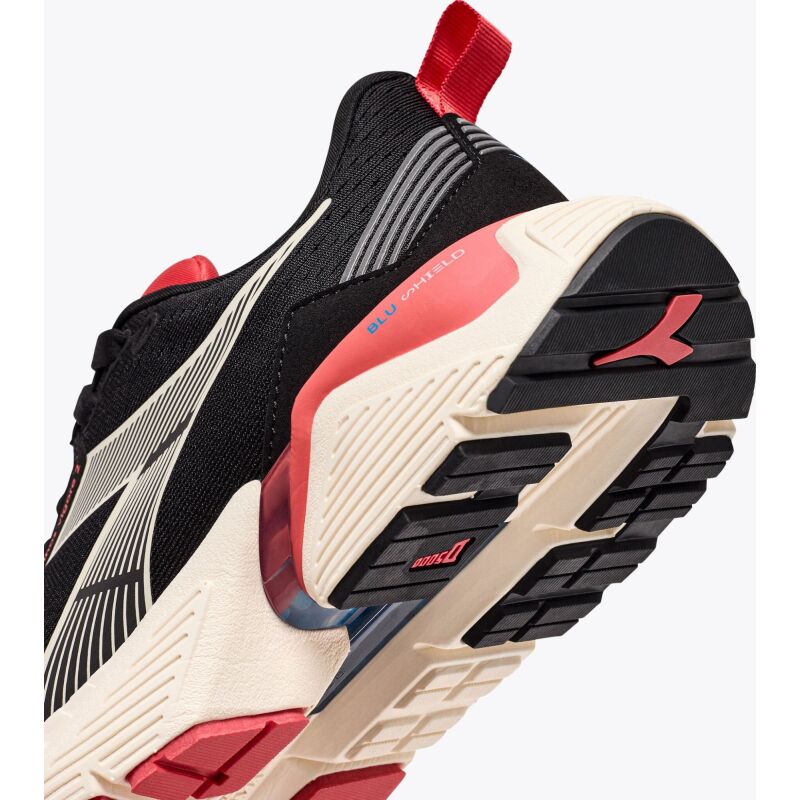 DIADORA Mythos Blushield Vigore 2 W Black/Cayenne Red