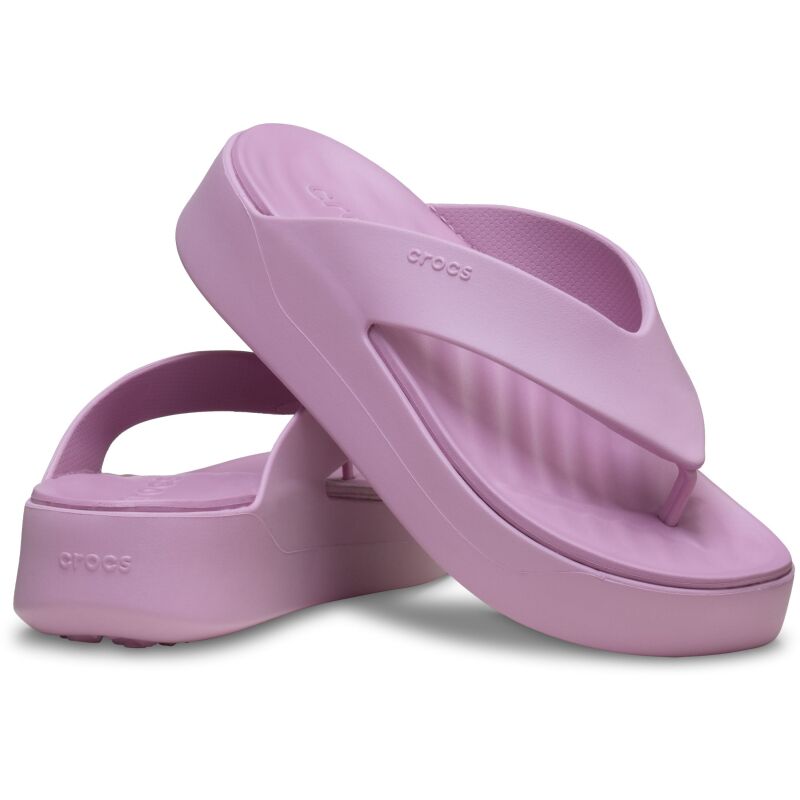 Crocs™ Getaway Platform Flip Women's Hydrangea