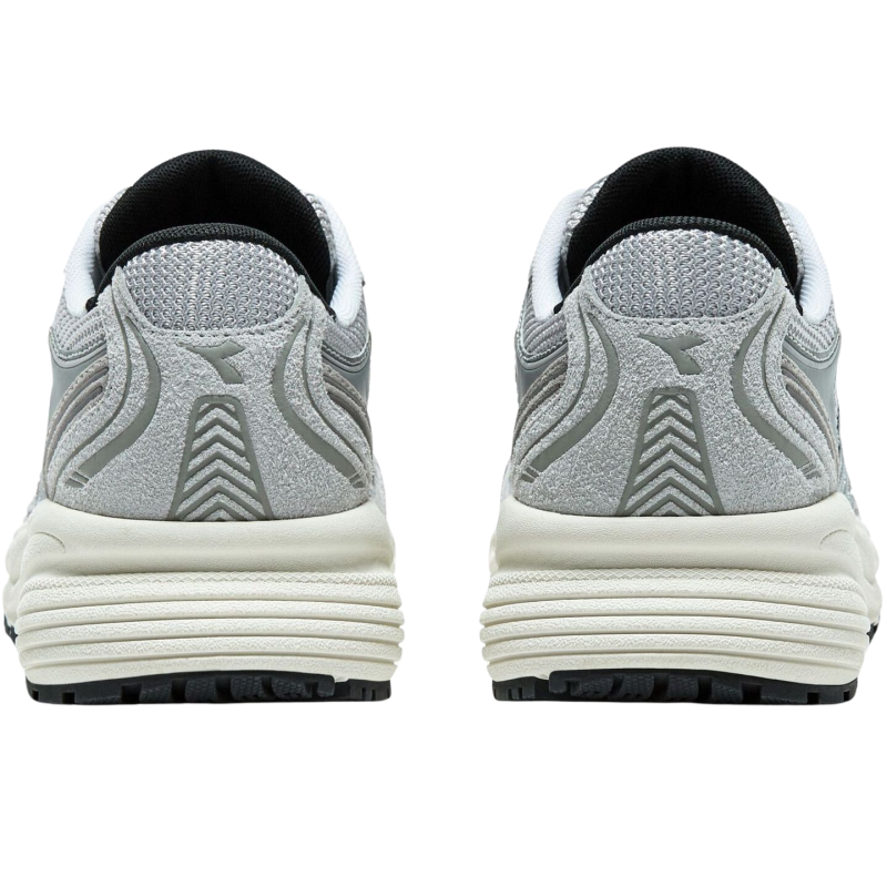DIADORA Mythos Star Grey Alaska