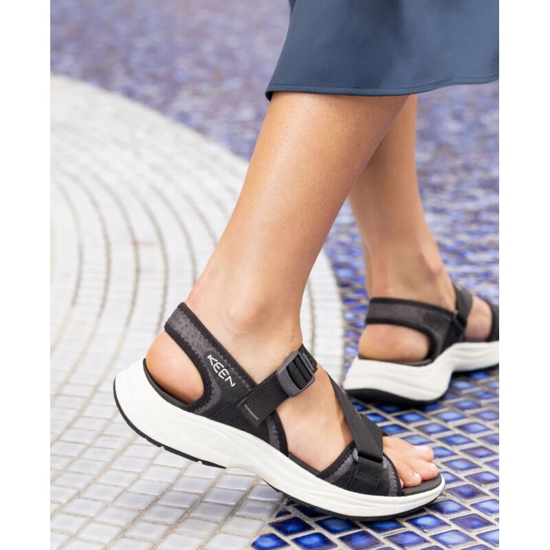 Keen Leiki Open-Toe Sandal Women's Black/Star White