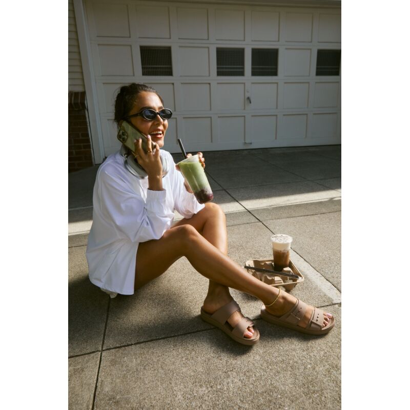 Crocs™ Brooklyn Buckle Low Latte