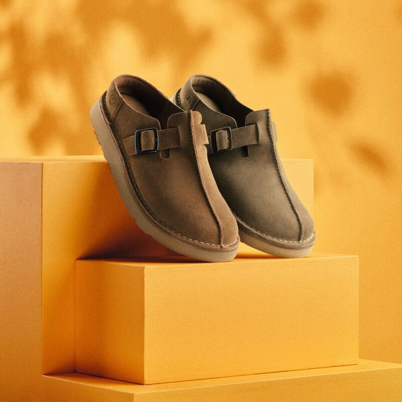 Clarks Solsbury Mule Men's Dark Sand Suede