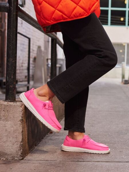 HEYDUDE Wendy Stretch Canvas Women 40902 Neon Pink